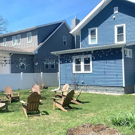 Villa Cozy 4Bd - Backyard Retreat - 3Mins To Notre Dame